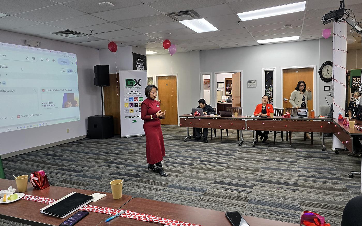 A SEEDS instructor teaching in the training room